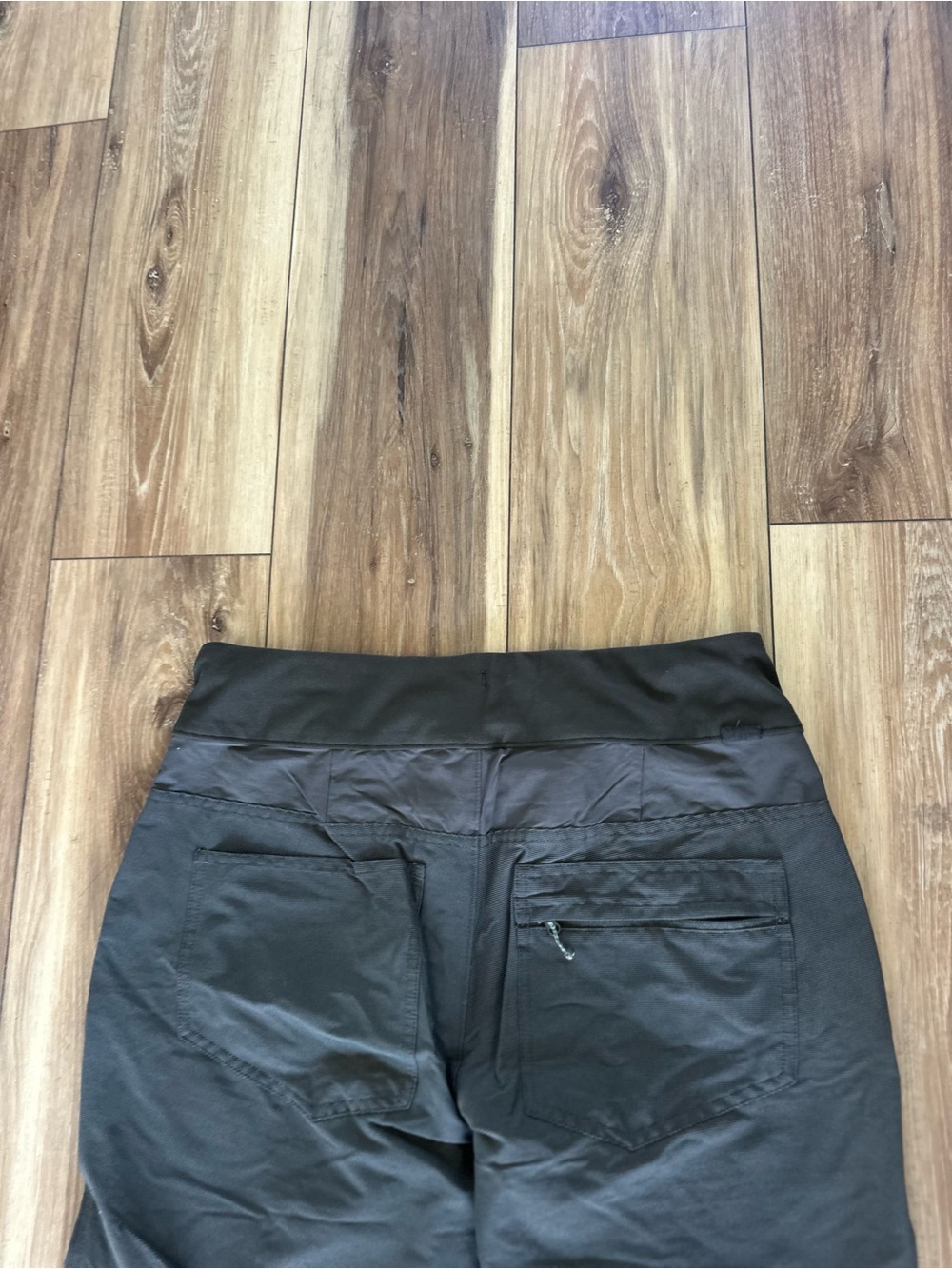 REI women’s green pants size 12 regular fit - Picture 5 of 5